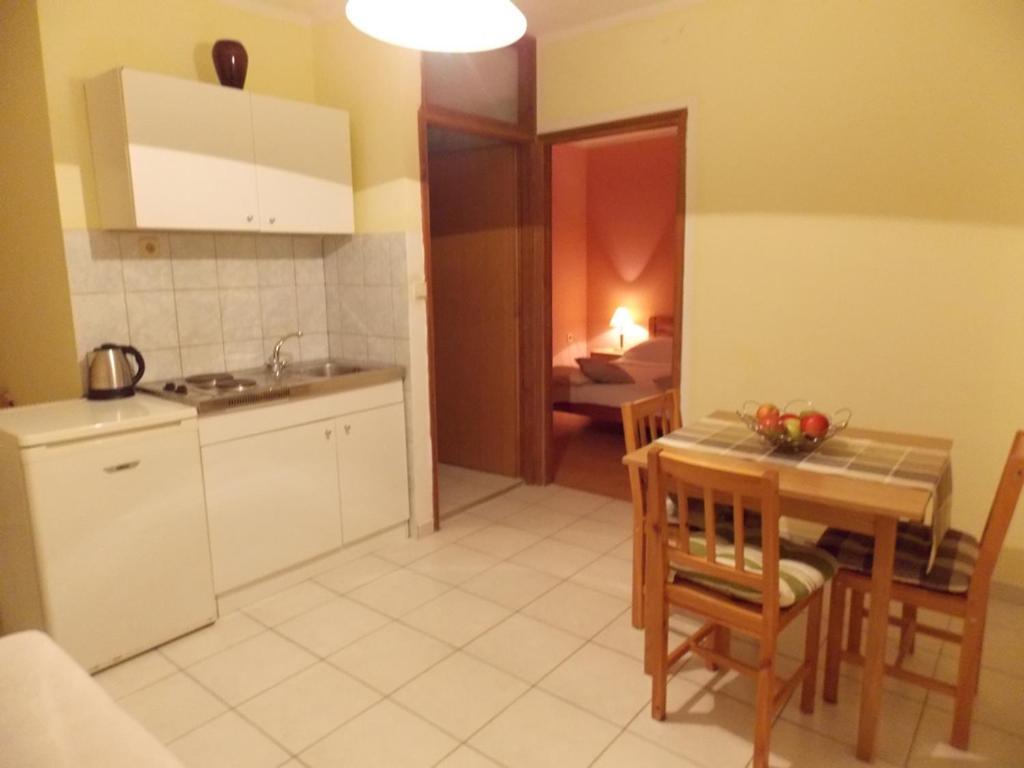 Apartment Ivana Βόντιτσε Εξωτερικό φωτογραφία
