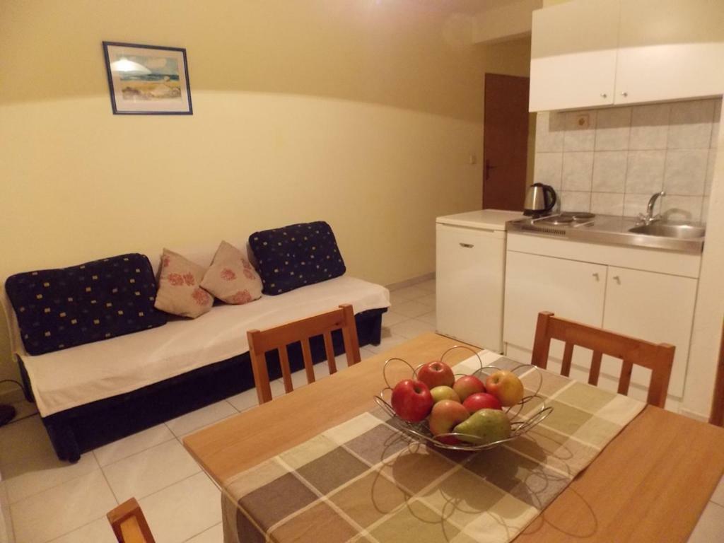 Apartment Ivana Βόντιτσε Εξωτερικό φωτογραφία